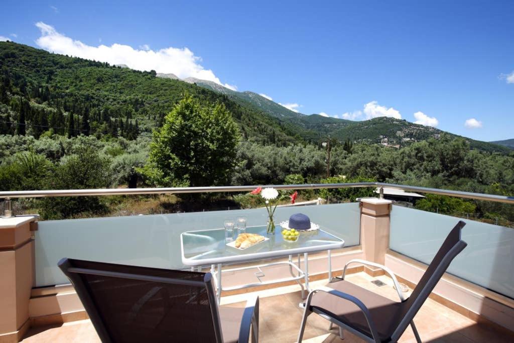 Villa Ligero Agios Christoforos  Екстер'єр фото