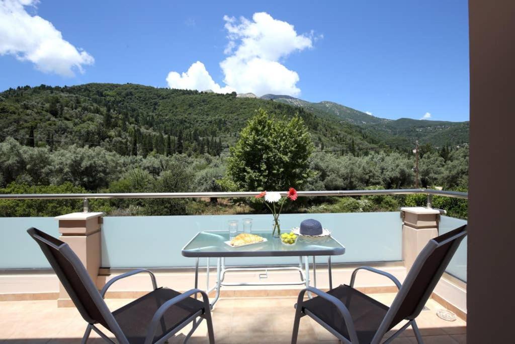 Villa Ligero Agios Christoforos  Екстер'єр фото