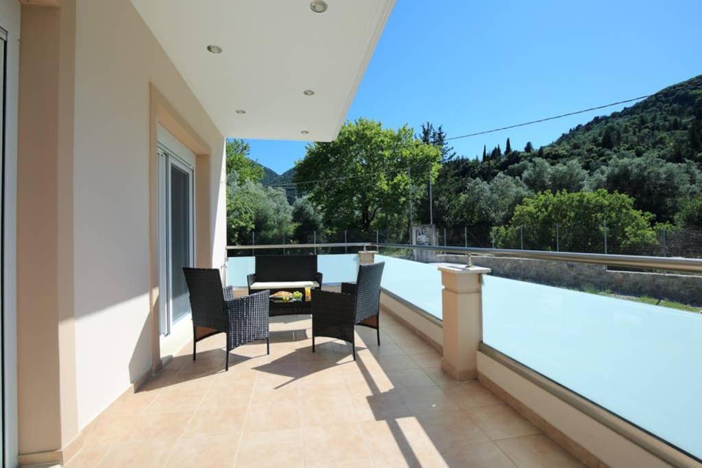 Villa Ligero Agios Christoforos  Екстер'єр фото